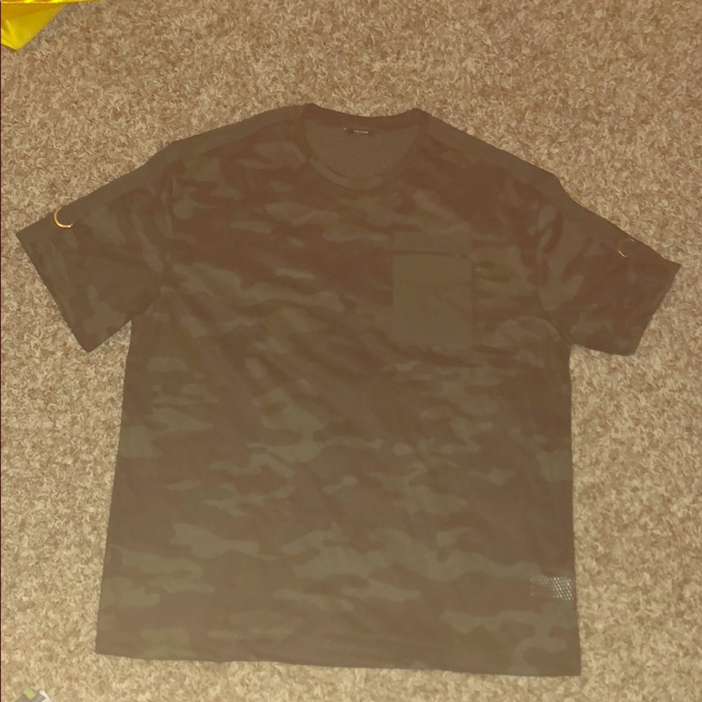 Unworn Camo T-shirt